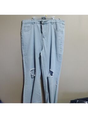 Light Blue Distressed Jeans Size 2XL